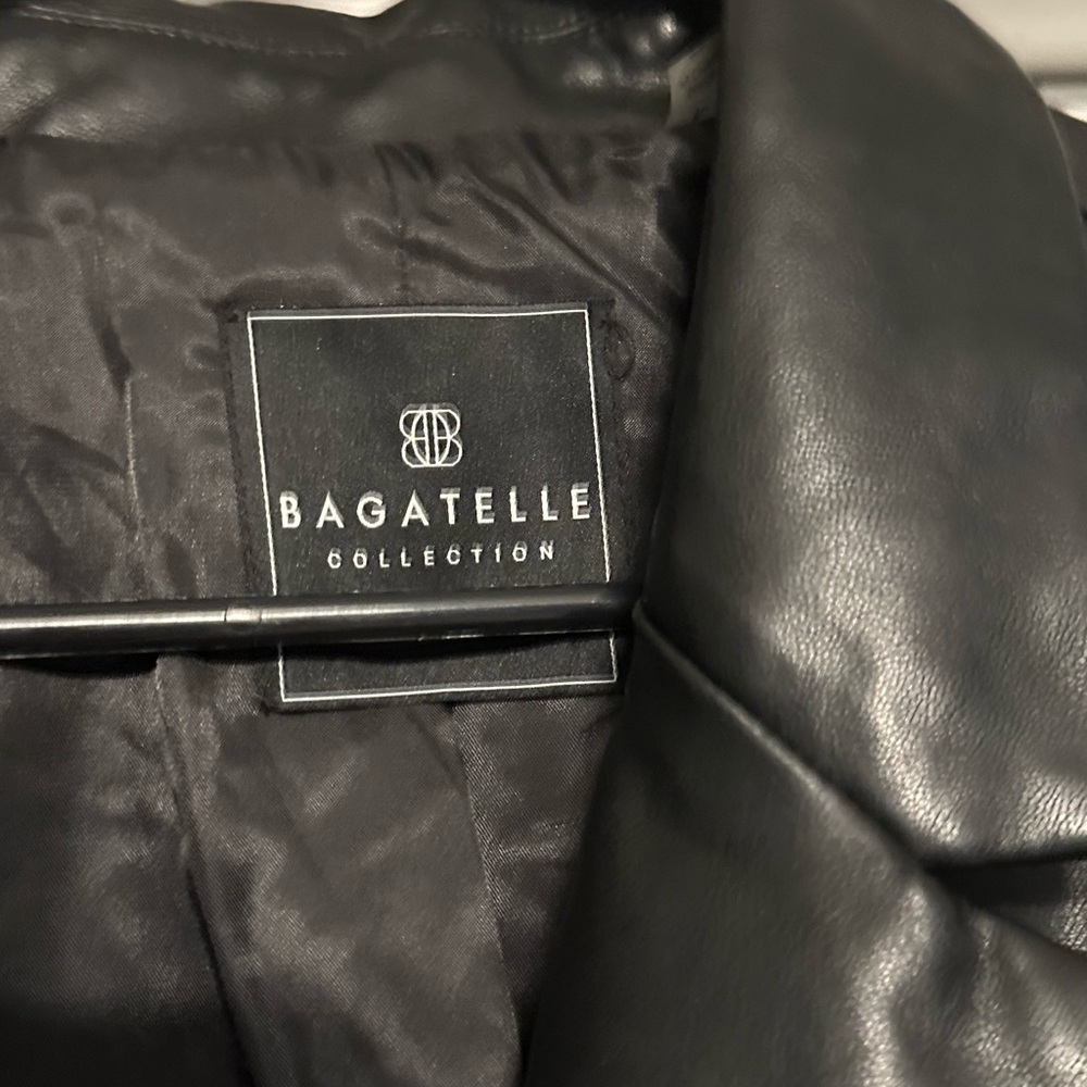 Cropped Leather Jacket - image 3